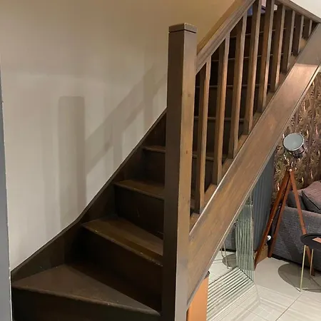 Flosh District 펜션 클리에이터